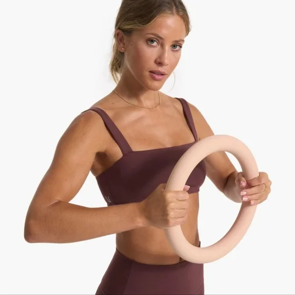 EUC Vuori Evolve Square Neck Sports Bra Burgundy Size S - Picture 5 of 9